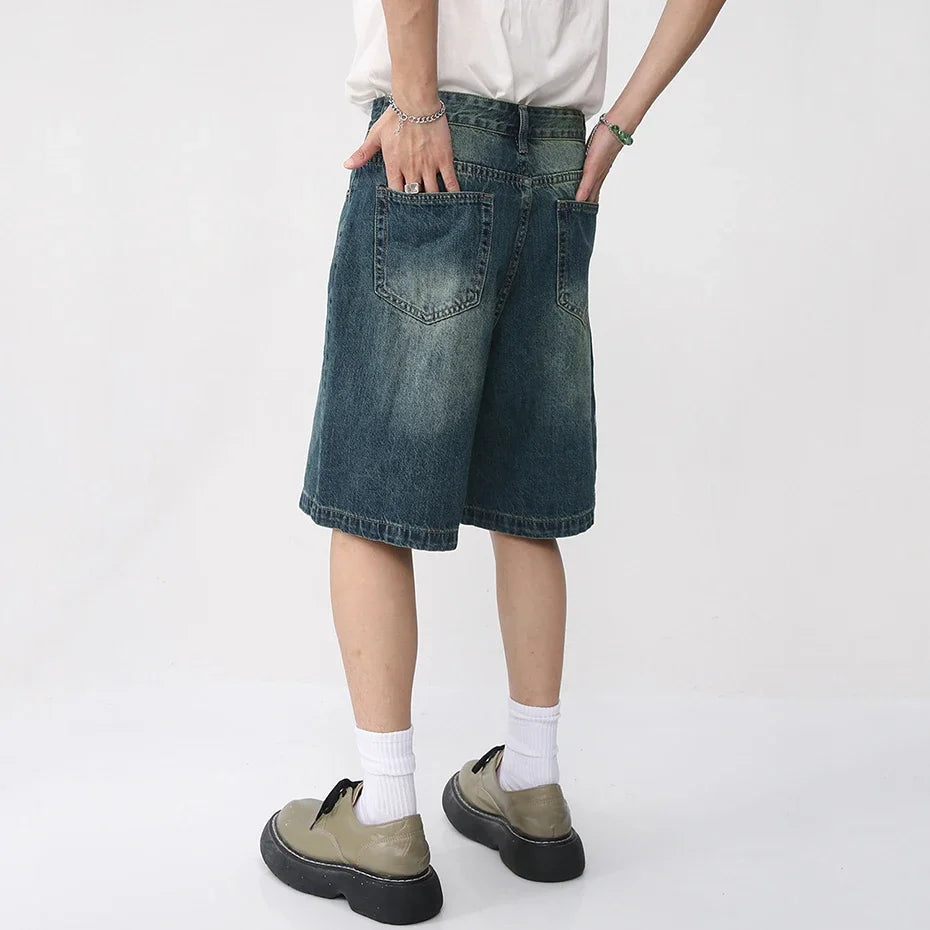 Jorts carpenter