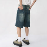 Jorts carpenter